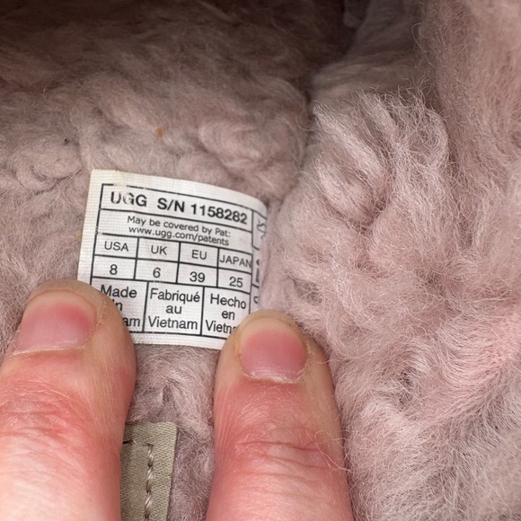 UGG MCKAY BLACK SUEDE ANKLE STRAP WOMEN'S BOOTS SIZE US 7 - Picture 11 of 15